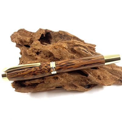 Dřevěné plnicí pero Elegance - Red Palmira 111 gold