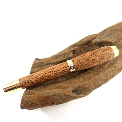 Dřevěné plnicí pero Elegance - Red Palmira 111 gold